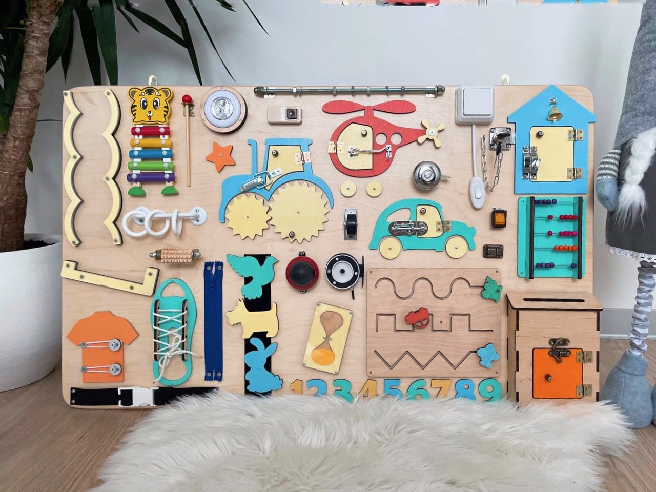 XL ā Montessori Masterpiece